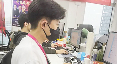 泯樂：時刻保持熱愛，敢做自己的英雄